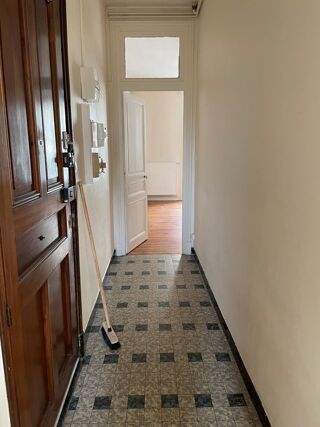  Appartement à louer 1 pièce 45 m²
