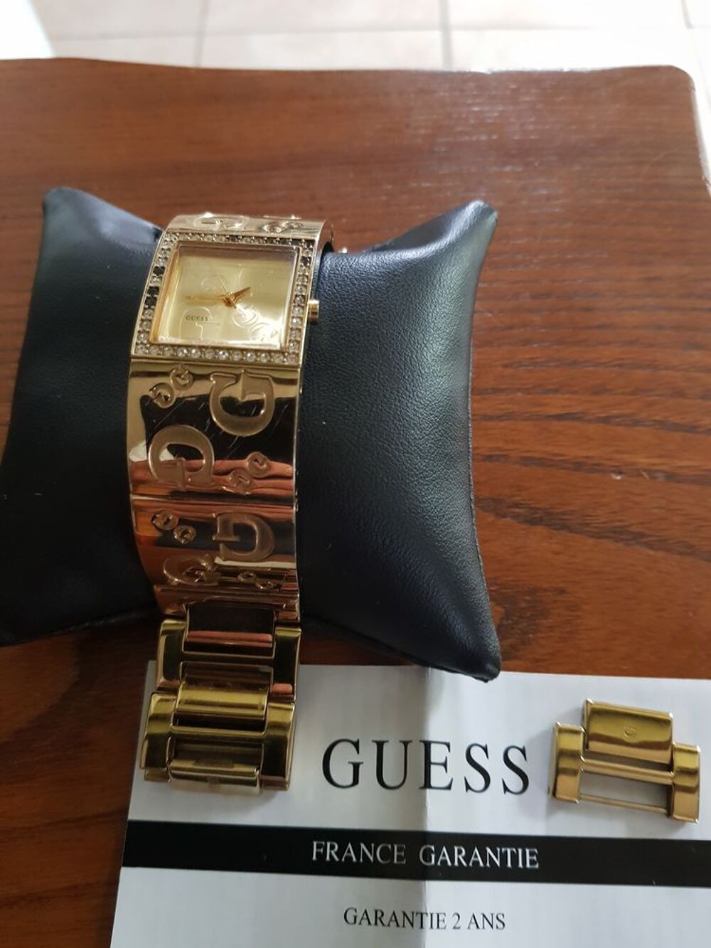 montre femme GUESS Bijoux et montres