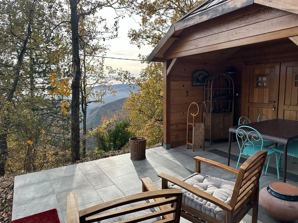 Vente Propriété/Château Particulier Maison vue mer récente + Chalet + Terrain Revest-les-roches
