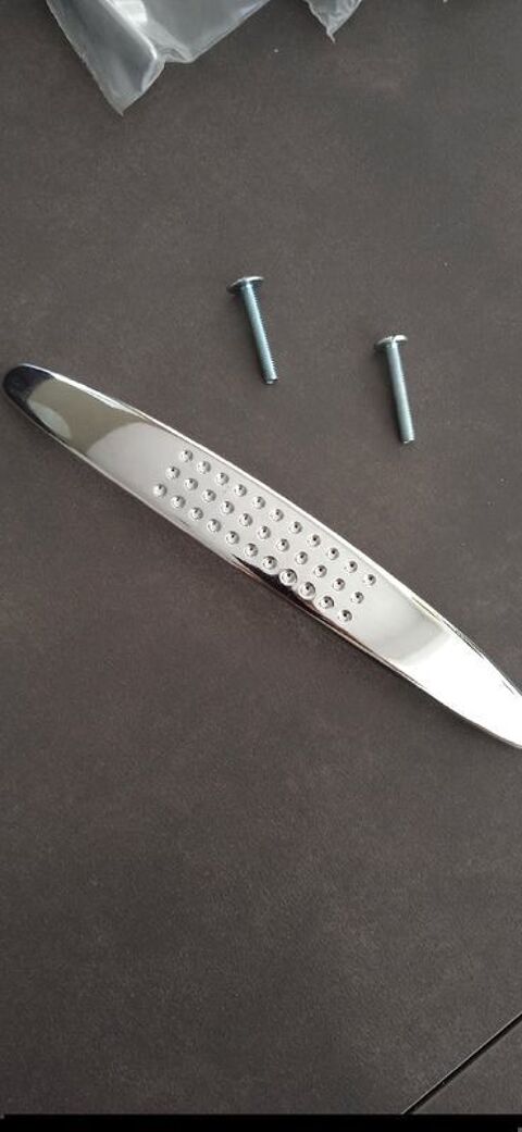 POIGNEES DE MEUBLE 2 Les Sables-d'Olonne (85)