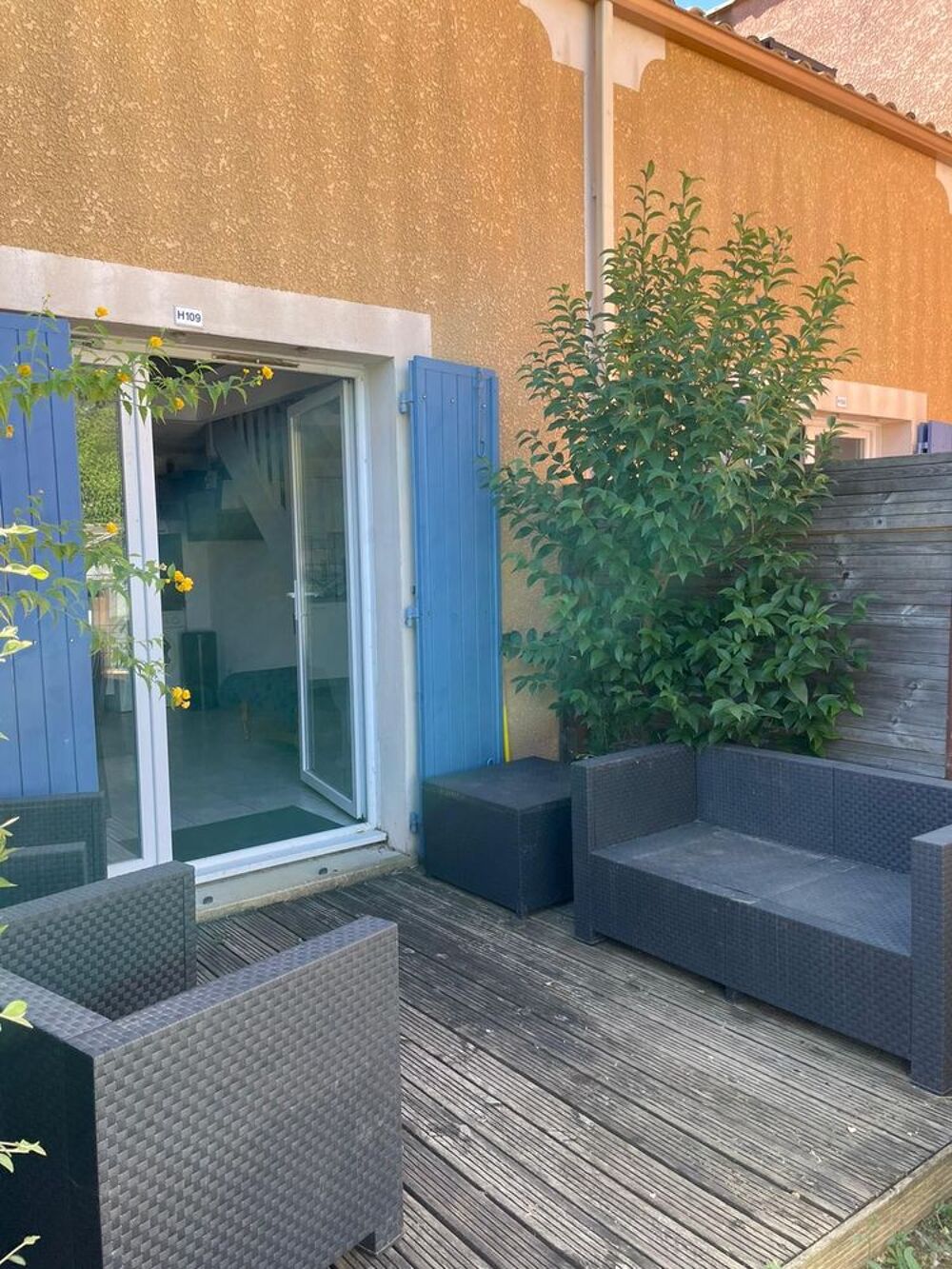 Vente Maison Maisonnette T2 duplex avec jardin privatif, parking et 3 piscines €