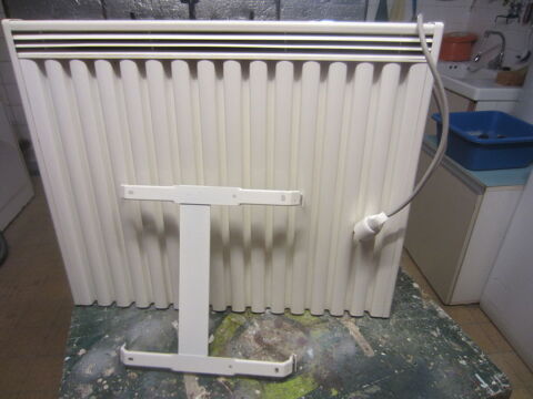 Radiateur elec Applimo Fonteco
50 Creuzier-le-Vieux (03)