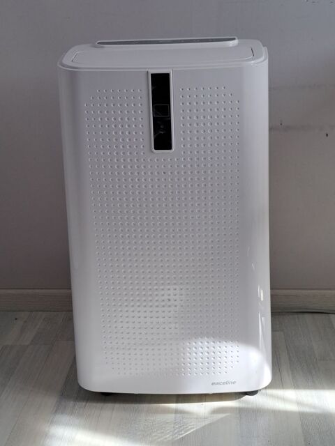 Climatiseur portable réversible quasi neuf servi 2 fois Abzac (33)