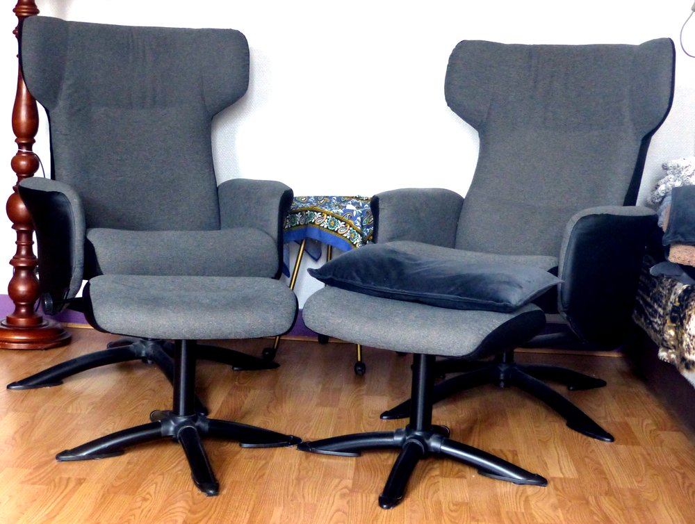FAUTEUILS r&eacute;glables Meubles