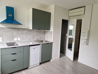  Appartement à louer 2 pièces 22 m² Grenoble