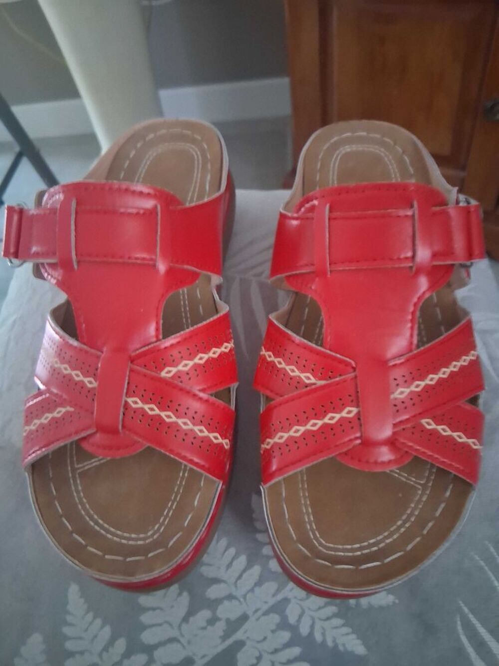 MULES TOUT CUIR ROUGE Chaussures