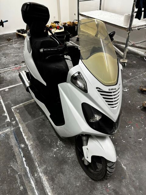 Scooter DAELIM 2010 occasion Mont&eacute;limar 26200