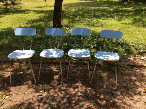 BUFFET ET CHAISES FORMICA BLEU 200 Pointis-Inard (31)