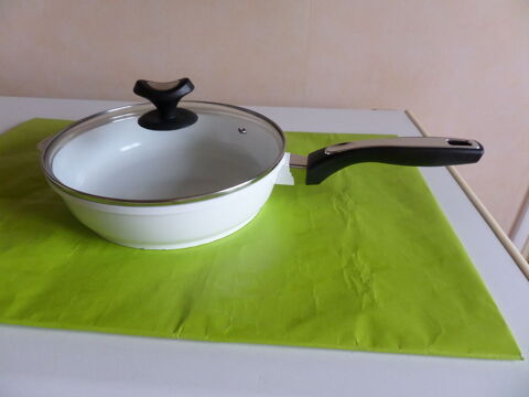 sauteuse 25cm rossetto . 18 Nogent-sur-Oise (60)