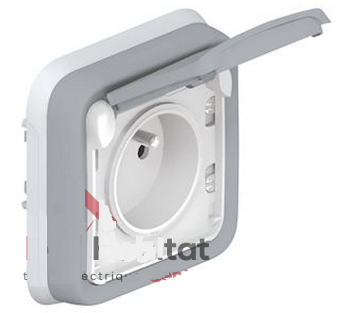 Prise murale Legrand tanche 4 Beauchamp (95)