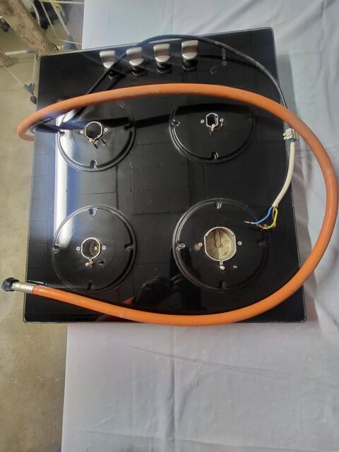 plaque de cuisson 4 feux BOSCH 30 Cond�-l�s-Herpy (08)