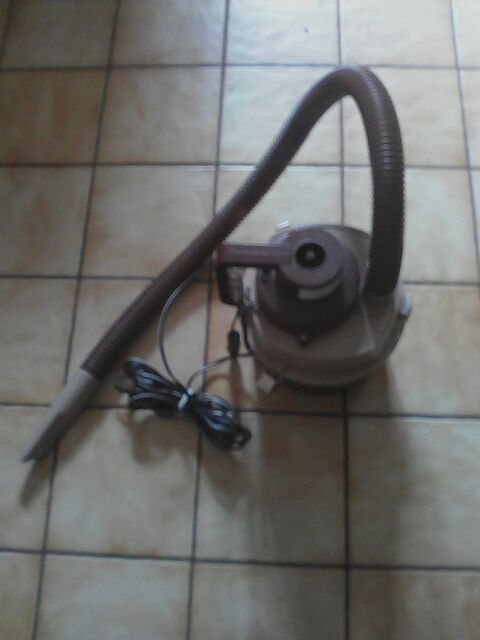 APIRATEUR 12 V 160W. 5 Frvent (62)