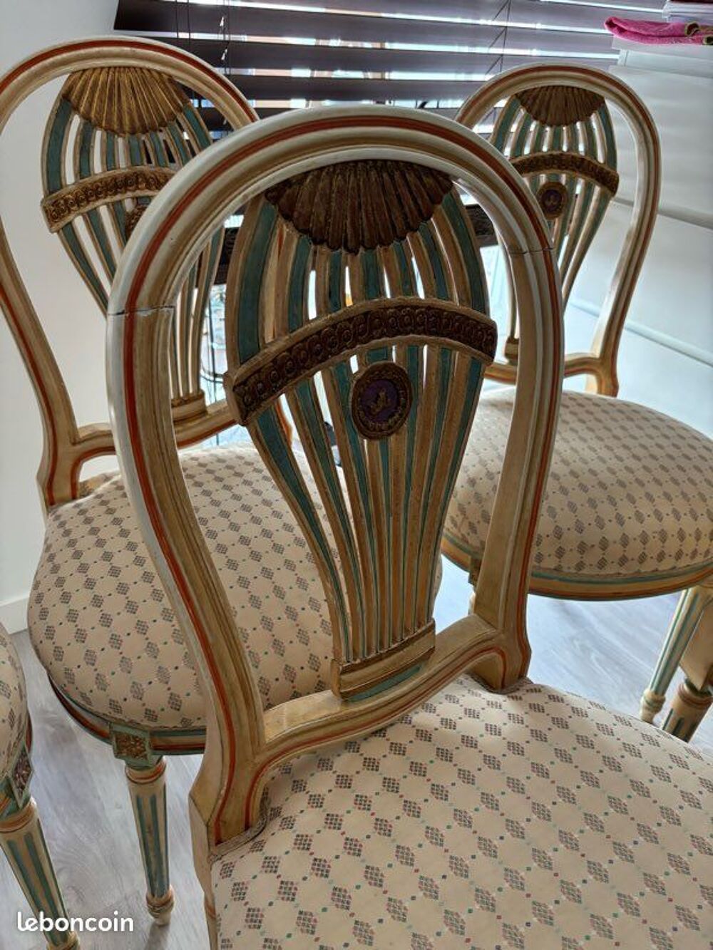 Lot de 6 chaises style Louis XVI Meubles
