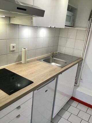  Appartement à louer 1 pièce 29 m²