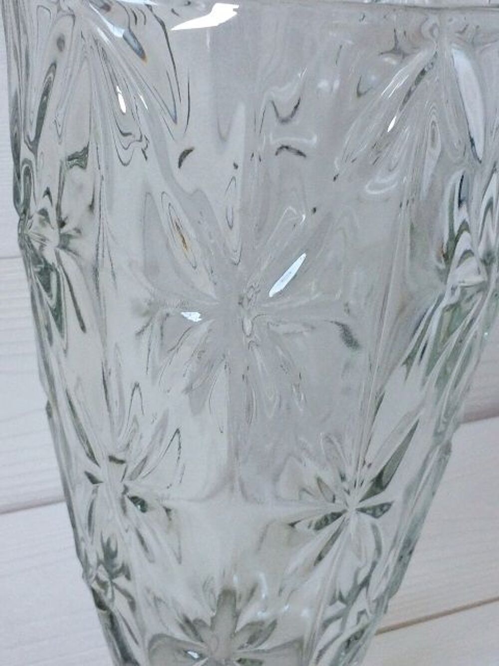 Vase en verre motif fleurs des ann&eacute;es 40/50 - EXCELLENT ETAT Dcoration