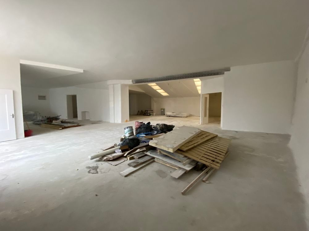 Location Autre local commercial  2 pièces 334 m² Chéroy