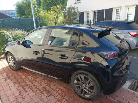 Peugeot 208 PureTech 100 S&S EAT8 Allure 2022 occasion Poissy 78300