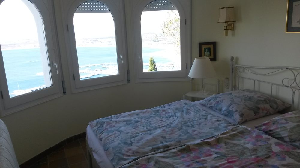   Appt climatisé dans villa, piscine, vue splendide mer à 180° Espagne, Roses