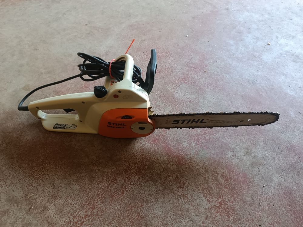 Tron&ccedil;onneuse Stihl MSE 200 C Jardin