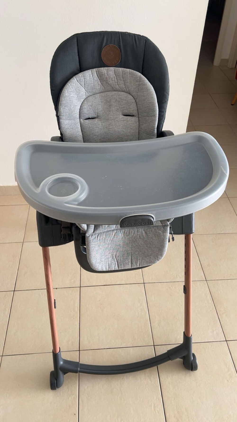 Chaise haute Puériculture