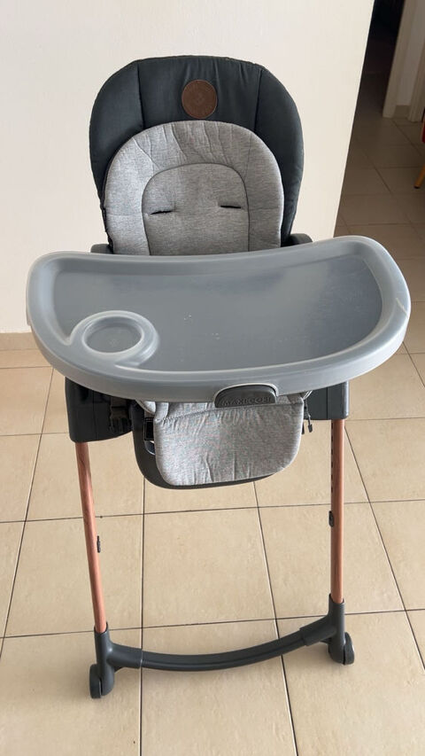 Chaise haute 50 Lignan-sur-Orb (34)