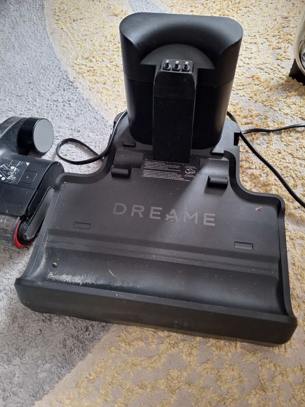 Aspirateur balai Dreame noir Electroménager