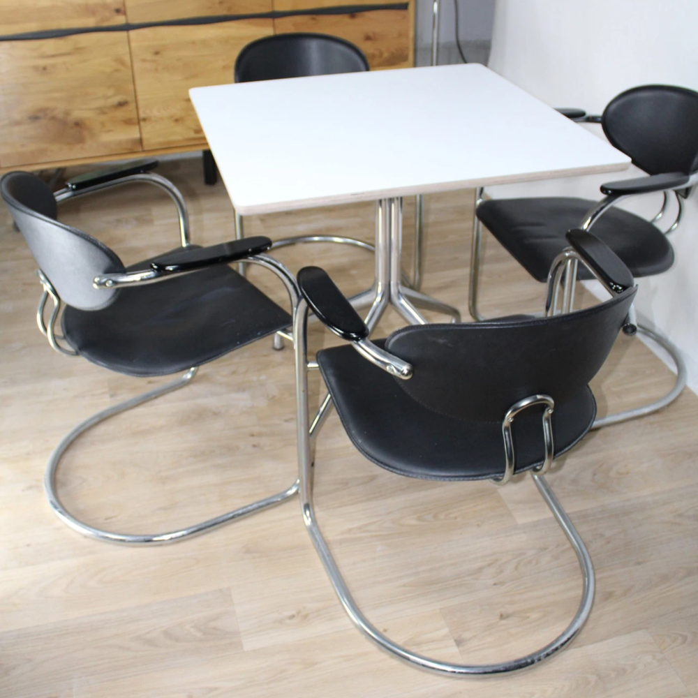 Table HAY About a Table AA15 blanc carr&eacute; par Hee Welling Meubles