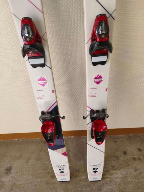 Ski Dynastar Cham 87 2.0 femme 180 Sallanches (74)