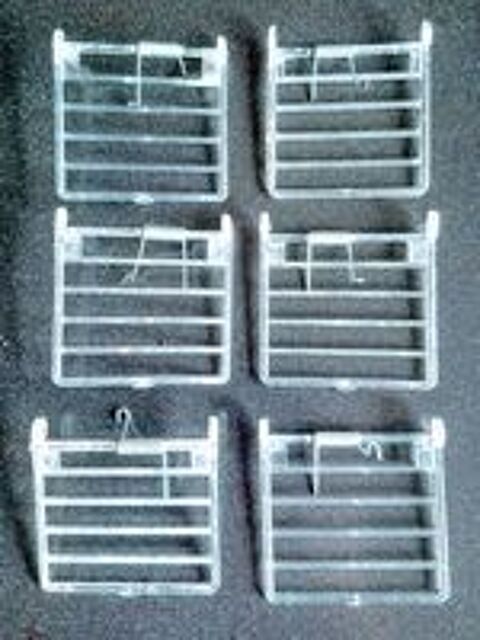   Clapet transparent  barreaux verticaux pour mangeoires  