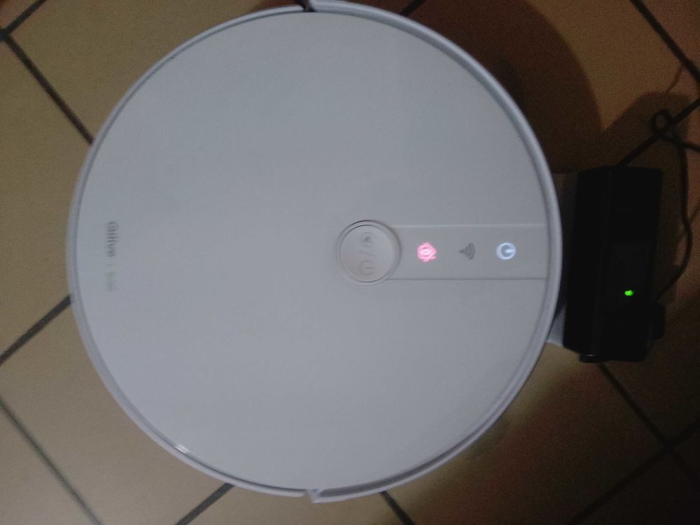 robot aspirateur Electroménager
