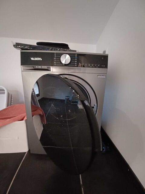 Machine �  laver 230 Giroussens (81)