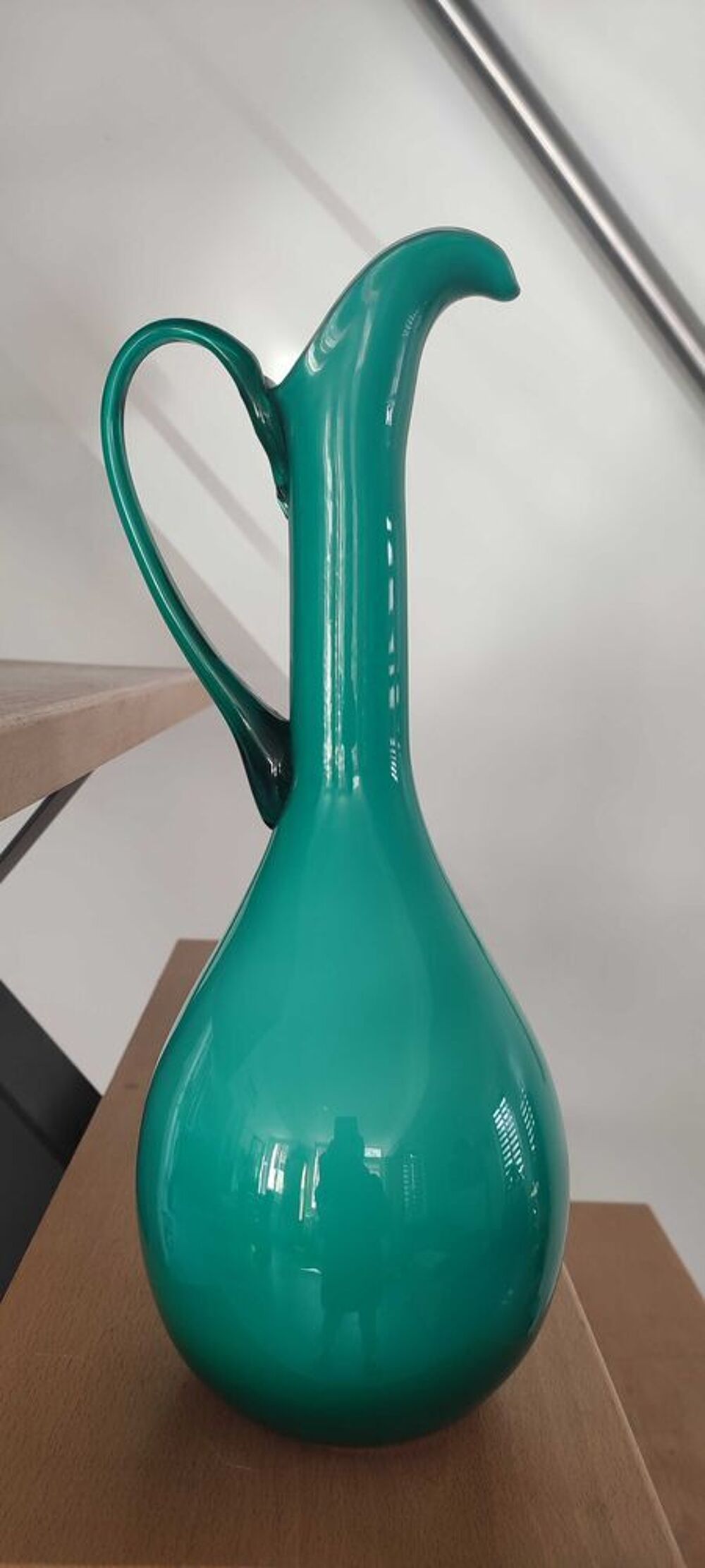 Grand vase-aigui&egrave;re vintage en verre doubl&eacute; Empoli (38 cm) 