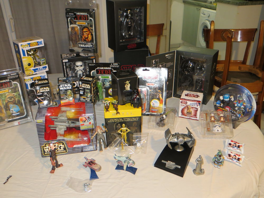 FIGURINE DE COLLECTION 