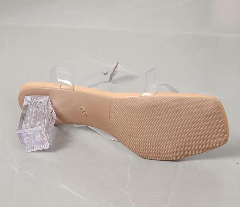 sandales &agrave; talon Chaussures