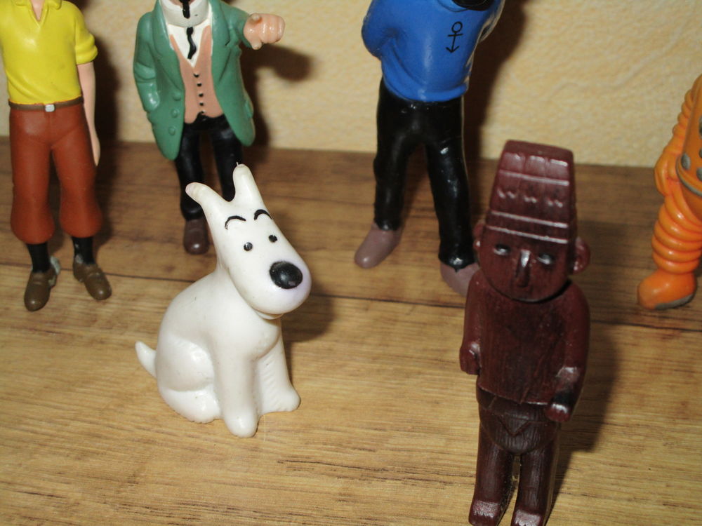 LOT VIEILLES FIGURINE TINTIN ET MILOU + STATUE Jeux / jouets