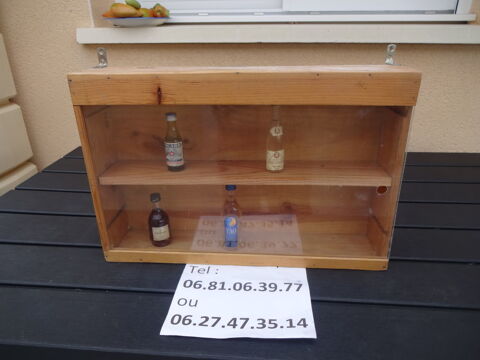 VITRINE MURALE TEL /0627473514 10 Jarnac (16)