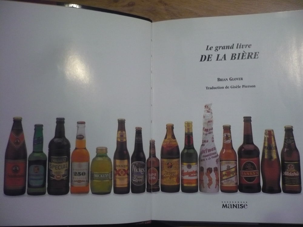 LE GRAND LIVRE DE LA BI&Egrave;RE par Brian GLOVER Livres et BD