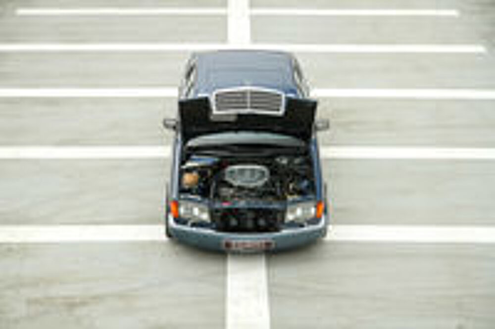 560 SEL 1990 occasion 59310 Auchy-lez-Orchies