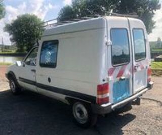 C15 C 15 E 1996 occasion 58300 Decize