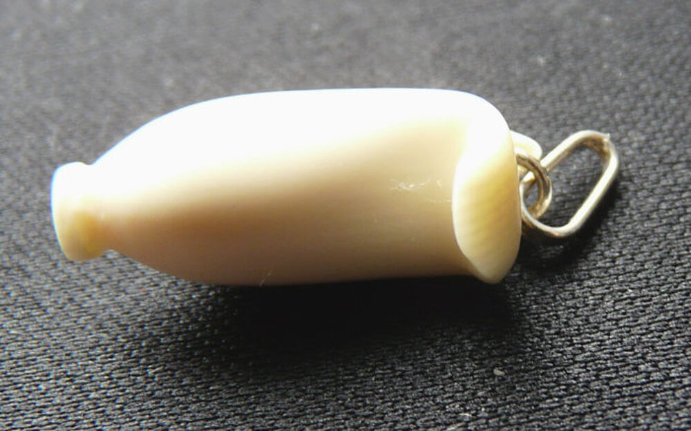 Pendentif Ivoire avec Epi de Ma&iuml;s - Vintage ancien ann&eacute;es 50 Bijoux et montres
