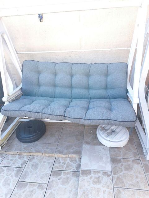 Coussin de balancelle tbe deperlant comme neuf 90 Oignies (62)