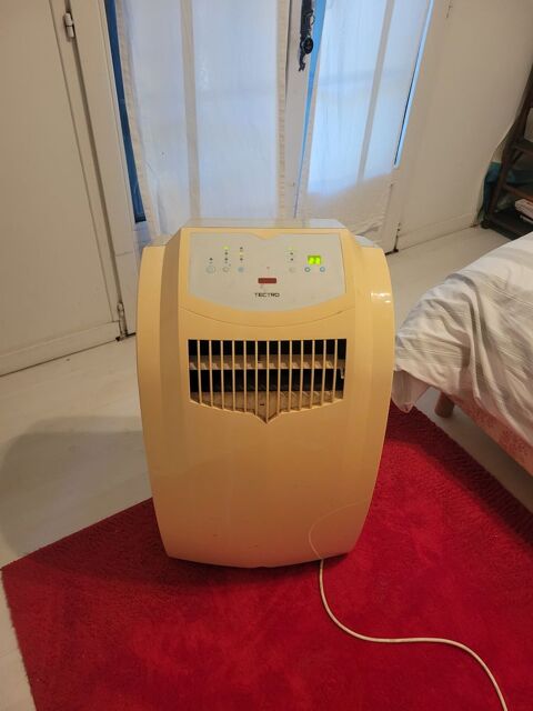 Climatiseur mobile. Lège-Cap-Ferret (33)