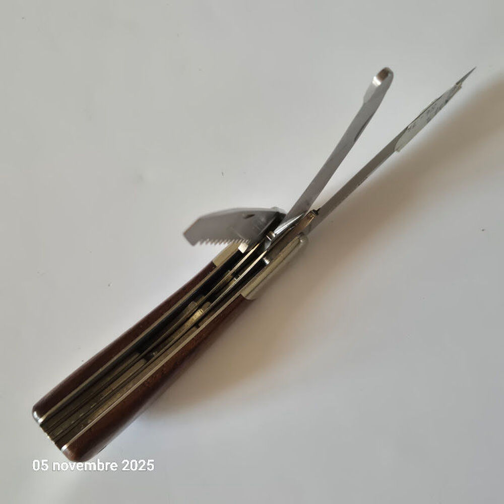 Couteau Maserin pliant &agrave; 3 lames, lame, scie avec tournevis Sports