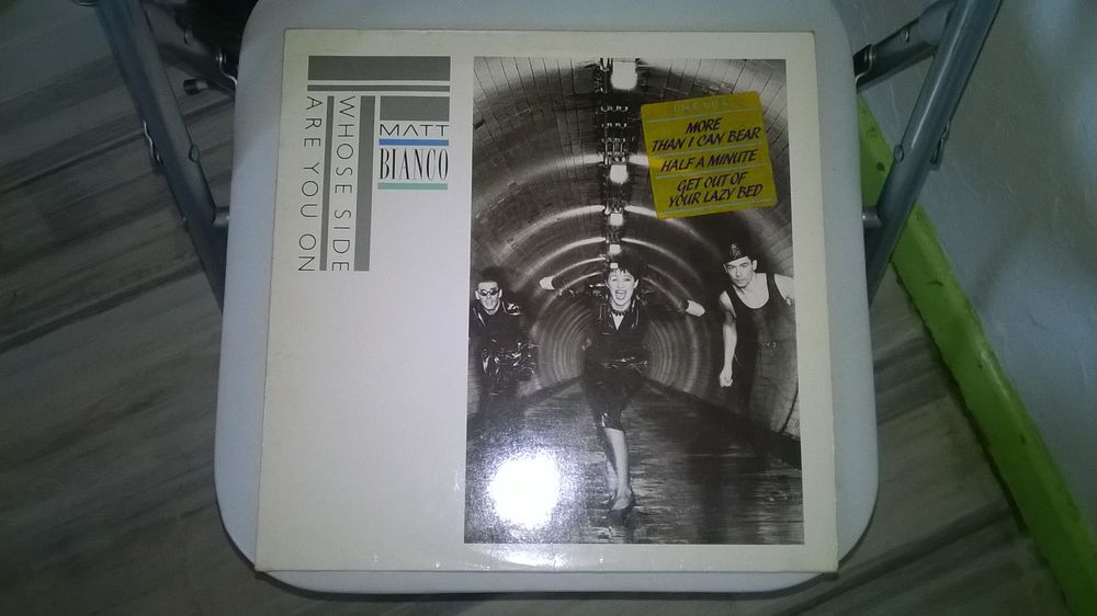 Vinyle Matt bianco - whose side are you on
1984
CD et vinyles