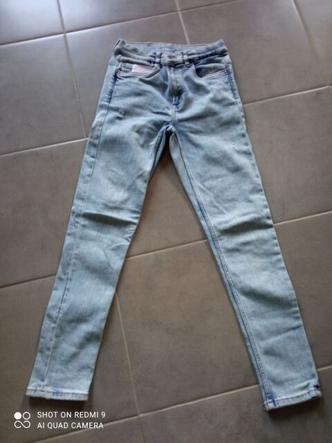 Jean clair
5 Saint-Vougay (29)