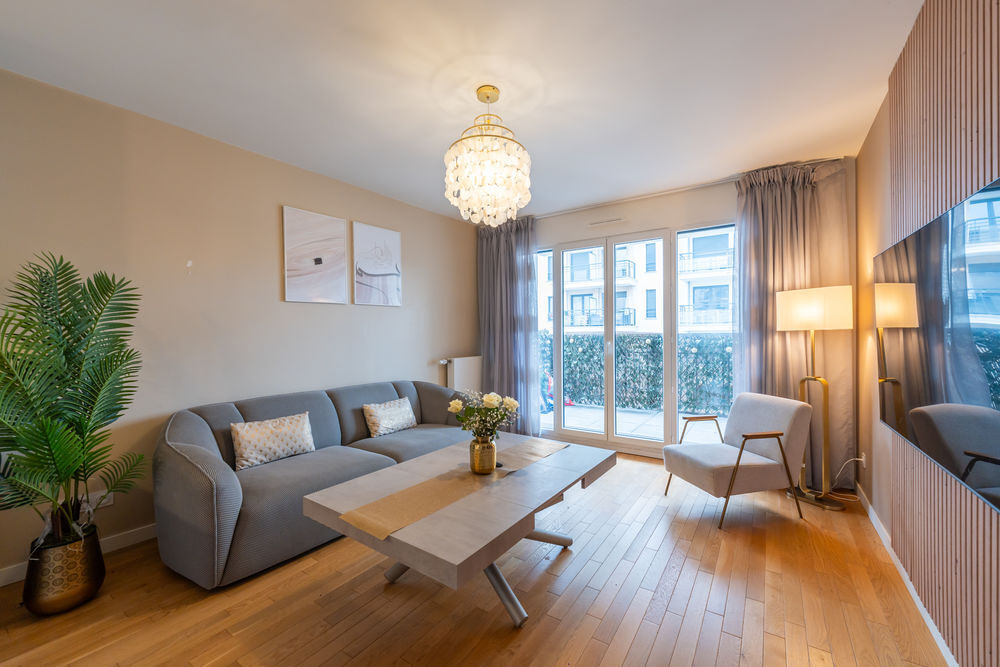 Vente Appartement  vendre, appartement T3 (75 m) moderne  Suresnes, avec ascenseur et parking, dans une coproprit rcente sans travaux  prvoir !votre annonce Suresnes