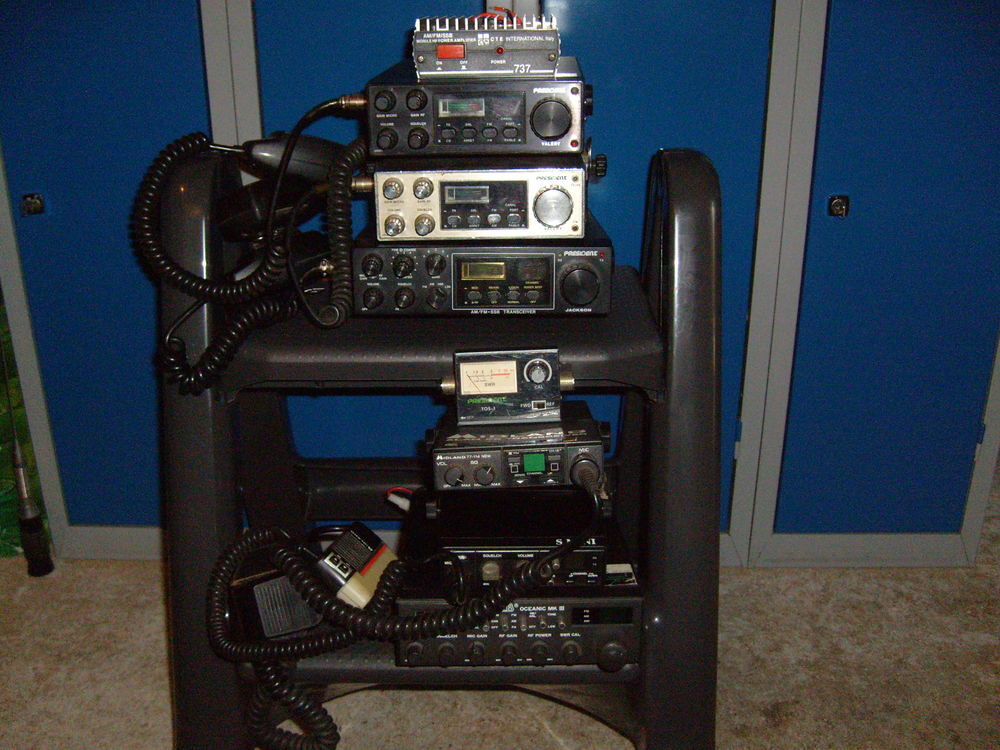 Lot de poste Cibie + acc&eacute;soires Audio et hifi