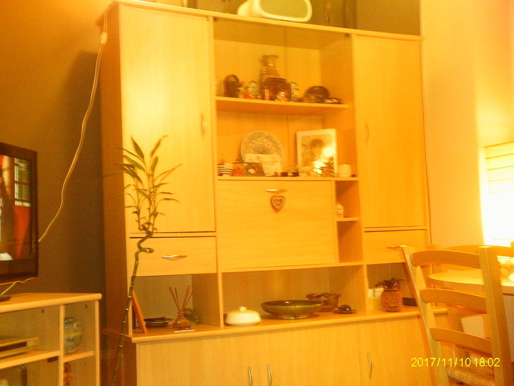 urgent vend meuble s&eacute;jour , living +table Meubles