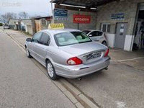 X-Type 2.5i V6 Classique 2003 occasion 26100 Romans-sur-Isère