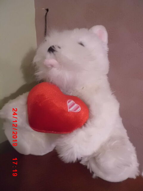 chien blanc avec coeur rouge keel toys 16 Oignies (62)